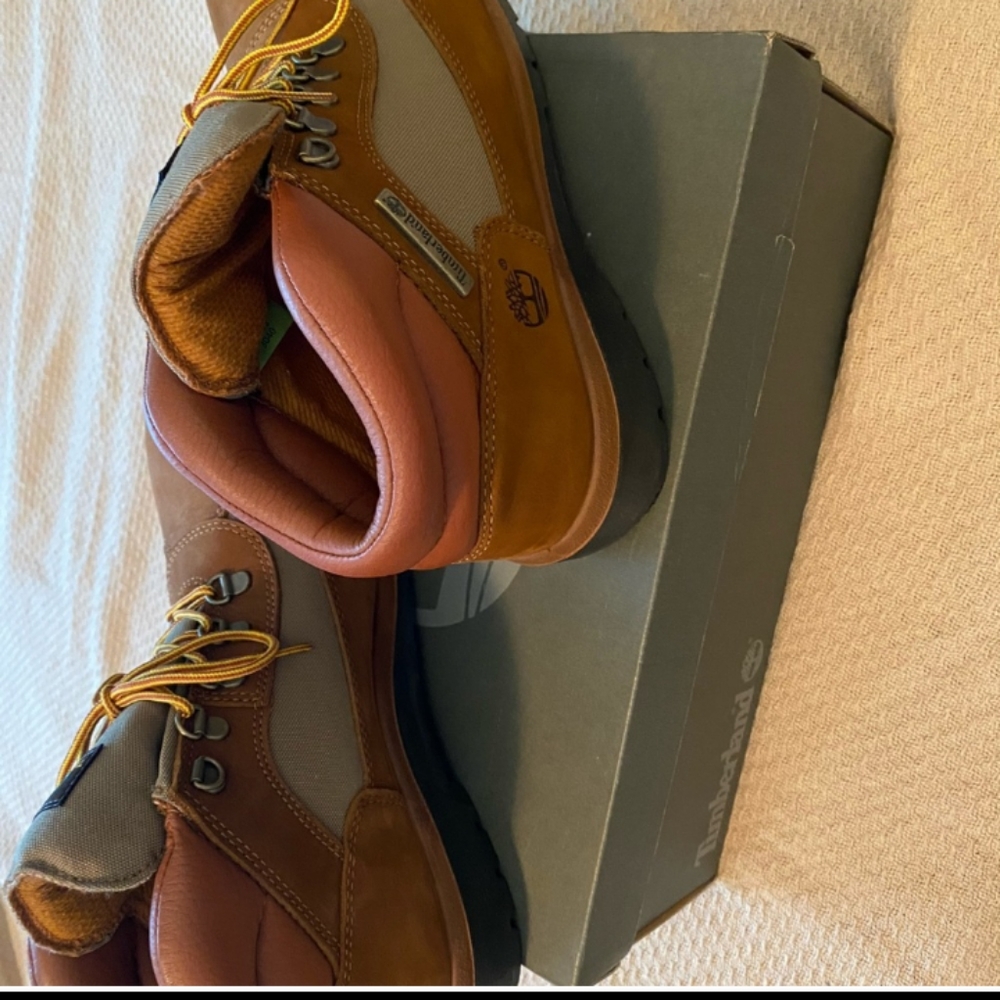 Timberland field boots